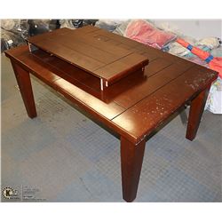 WOOD TABLE. FURNITURE