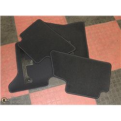 COMPLETE SET OF 2014-2018 GM SIERRA/SILVERADO