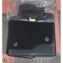 COMPLETE SET OF  2018 FORD F250 CREW CAB FLOOR