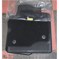 COMPLETE SET OF  2018 FORD F250 CREW CAB FLOOR