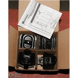 SET  OF GM CARGO TIE DOWNS