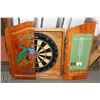 Image 1 : DART BOARD IN WOOD CASE