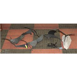 4 PC CAST METAL BIRD ORNAMENT SET