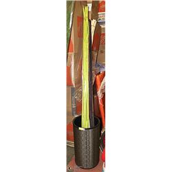 NEW BAMBOO IN DECOR STAND