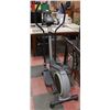 Image 1 : GOLDS GYM STRIDE TRAINER 350I ELLIPTICAL