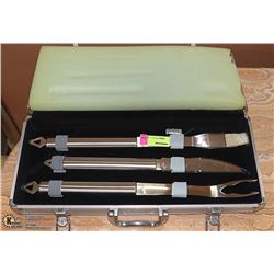 ST STEEL BBQ ACCESSORY SET- INCOMPLETE