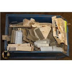 TRAY OF 18 GAUGE NAILS AND STAPLES