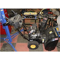 POULAN PRO 27" 208 CC GAS SNOWBLOWER.TOOLS