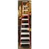 Image 1 : LOUISVILLE LIGHTWEIGHT 10' LADDER