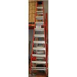 STURDY LIGHTWEIGHT 12' LADDER