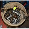 Image 1 : BAG OF CLEVIS FASTENERS.