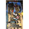 Image 1 : 1/2 PALLET OF LARGE WRENCHES, HITCHES AND MORE