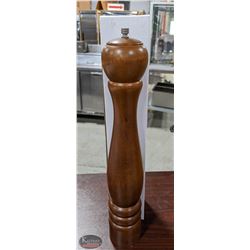 NEW JOHNSON ROSE 15" WOODEN PEPPER MILL