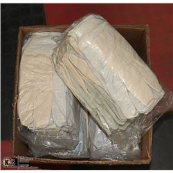 4 BUNDLES OF WORK GLOVES