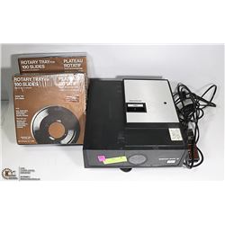 SLIDE PROJECTOR W/ TWO ROTARY TRAYS FOR 100 SLIDES