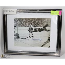 FRAMED BOBBY ORR FACSIMILE AUTOGRAPH. FAMOUS
