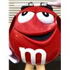 Image 8 : M&M's figure red
