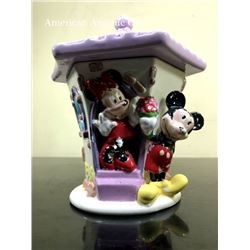 Mickey & Minnie Pottery