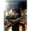 Image 4 : 151cm Mickey Mouse Laura Criell life-size figure