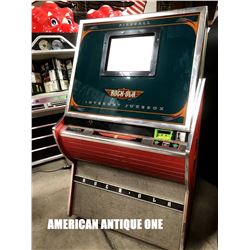 Roccola Inc. Internet Jukebox Vintage with key
