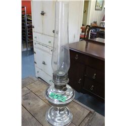 Aladdin Lamp with Metal Base