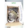 Image 1 : Box with Roller Chain and Chain Cup Links