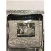 Image 2 : J Queen King Size Comforter Set
