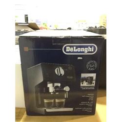 DeLonghi Espresso and Cappuccino Maker 15 Bar - Black