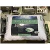 Image 1 : Therapedic Down Alternative Queen Size Side Sleeper Pillow
