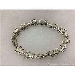 Asian Tibetan Silver Frog Bracelet.
