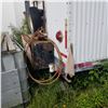 Image 23 : 24' TRI-AXEL OFFICE/JOB SITE TRAILER WITH CONTENT