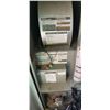 Image 7 : 24' TRI-AXEL OFFICE/JOB SITE TRAILER WITH CONTENT