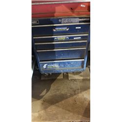 HEAVY DUTY MASTERCRAFT TOOL CHEST WITH CASTER