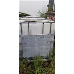 1,000 LITER TOTES QTY 4