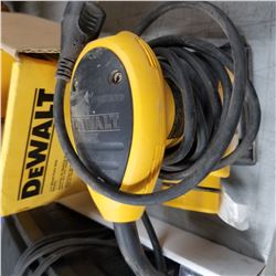 DEWALT PALM SANDER