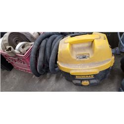 DEWALT SHOP VAC