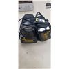 Image 1 : DEWALT 18V, CHARGER AND BATTERY