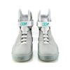 Image 7 : Lot #96 - BACK TO THE FUTURE PART II (1989) - 2011 Fox Foundation Light-Up Nike MAGs