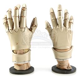 Lot #133 - BICENTENNIAL MAN (1999) - Pair of NDR Series Android Hands