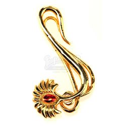 Lot #199 - DEATH BECOMES HER (1992) - Lisle Von Rhuman (Isabella Rossellini) Large Blouse Pin