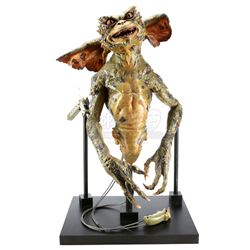 Lot #312 - GREMLINS 2: THE NEW BATCH (1990) - Green Gremlin Puppet