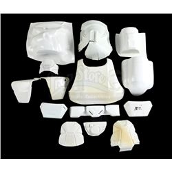 Lot #721 - STAR WARS: RETURN OF THE JEDI (1983) - Scout Trooper Helmet and Armor Production-Made Com