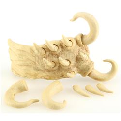 Lot #736 - STAR WARS: RETURN OF THE JEDI (1983) - Lando Calrissian's (Billy Dee Williams) Skiff Guar