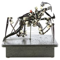 Lot #766 - STARSHIP TROOPERS (1997) - Phil Tippett Collection: Dinosaur Input Device (D.I.D.) Electr