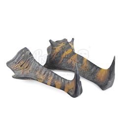 Lot #768 - STARSHIP TROOPERS (1997) - Phil Tippett Collection: Full-Size Warrior Bug Jaw Pieces