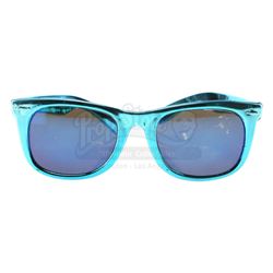 Lot #830 - TRUE ROMANCE (1993) - Alabama Worley's (Patricia Arquette) Sunglasses