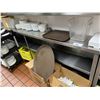 Image 2 : 2 8FT STAINLESS STEEL SHELVES