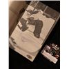 Image 2 : KEN DRYDEN SIGNED "THE GAME" HOCKEY BOOK