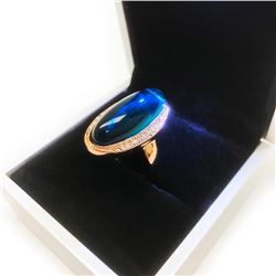 Ladies Rose Gold Ring With Mounted Green Semi-Precious Stone