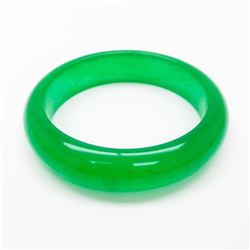 Ladies Chinese Green Jade Carved Bangle
